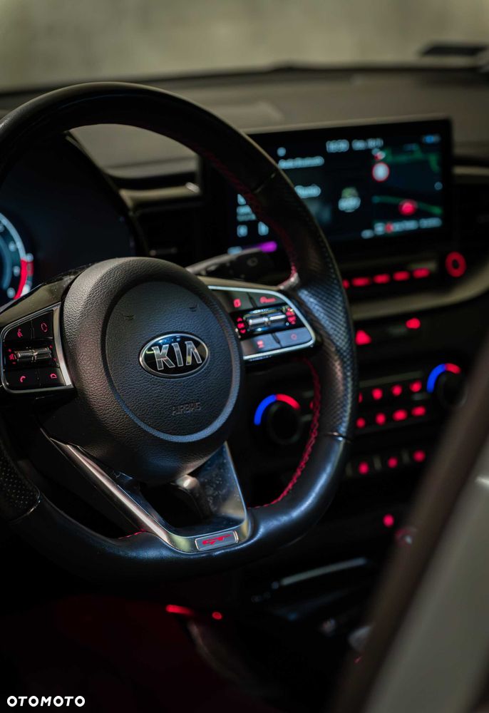 Kia ProCeed - 4