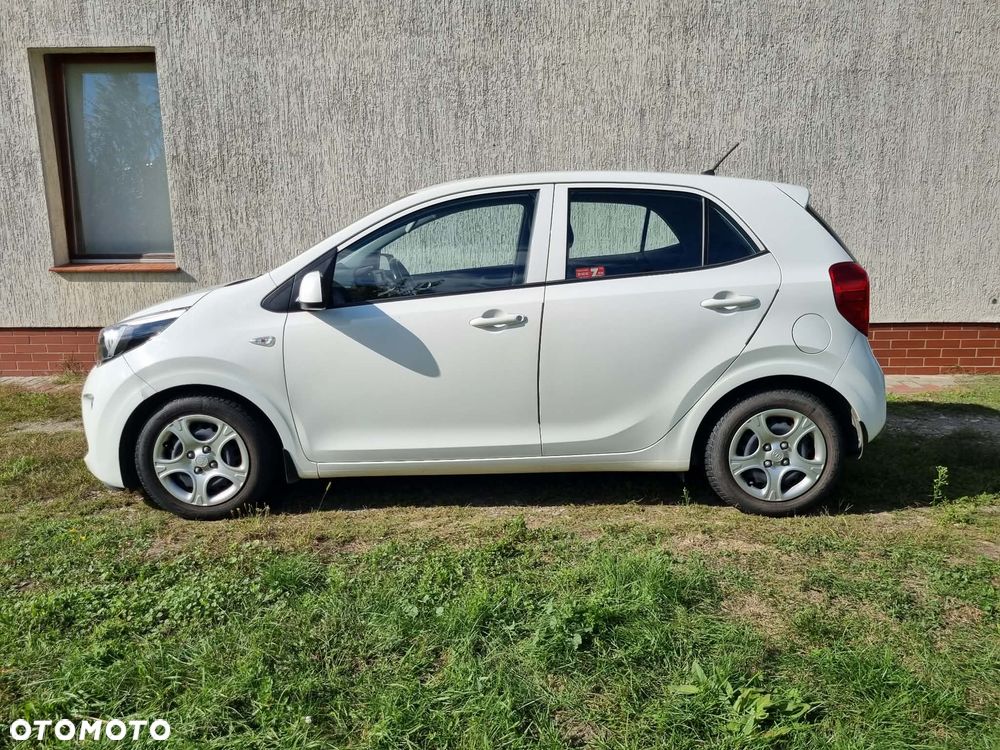 Kia Picanto 1.2 L - 6