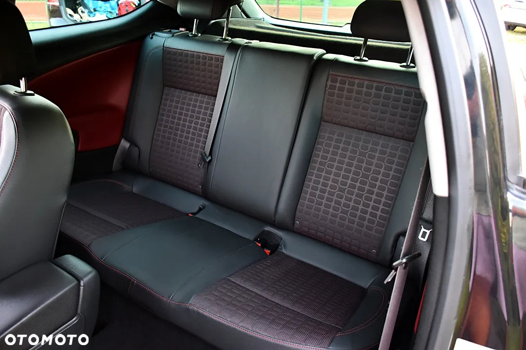 Opel Astra - 35