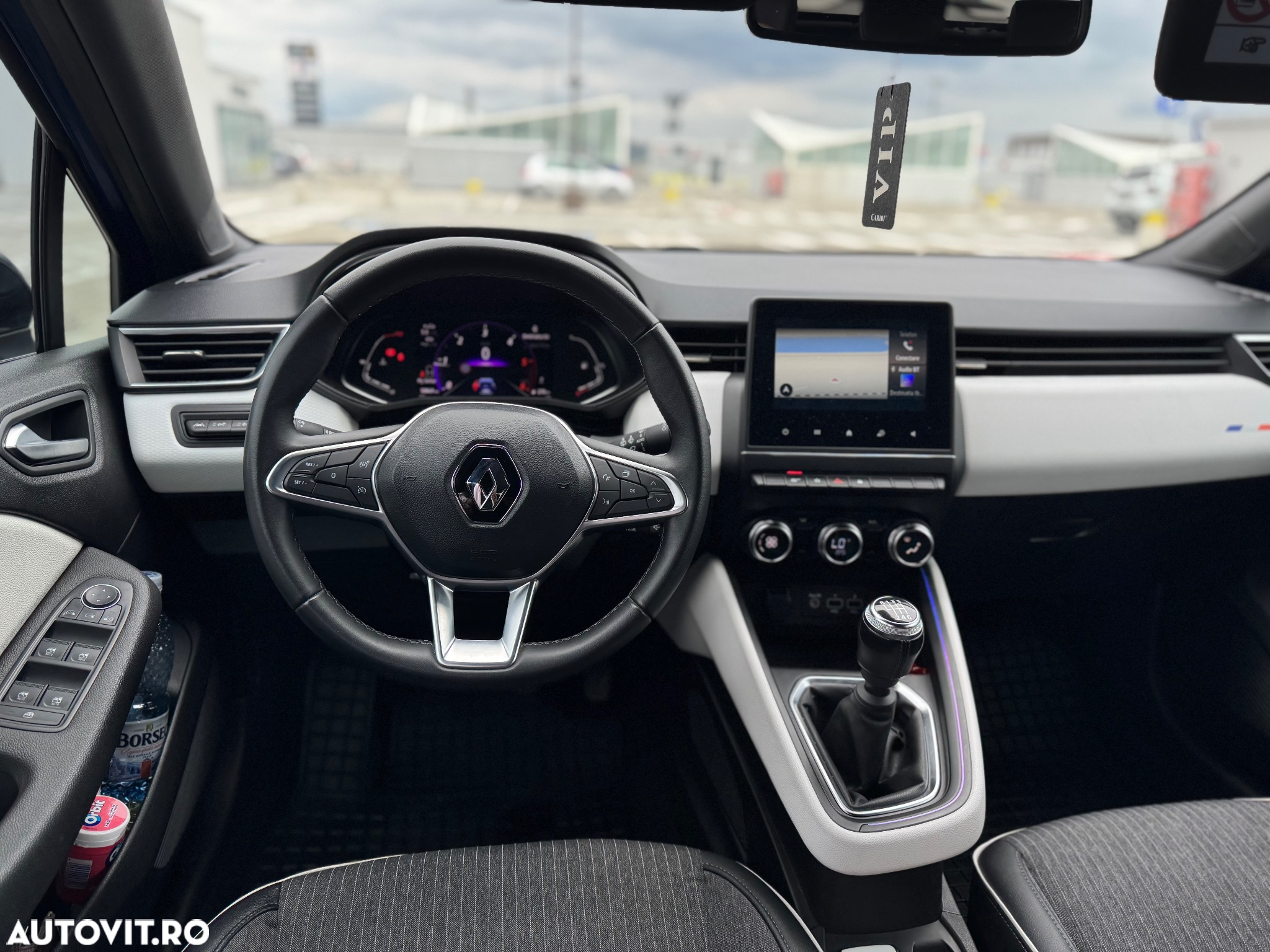 Renault Clio V Blue dCi 100 Evolution - 8