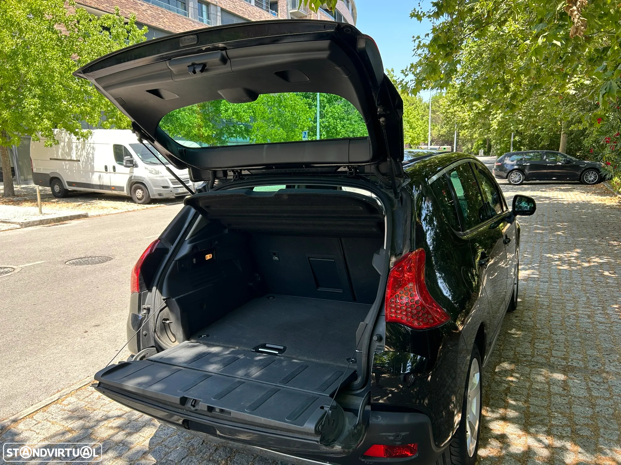 Peugeot 3008 1.6 HDi Premium - 6