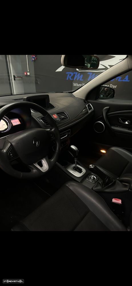 Renault Mégane Sport Tourer - 8