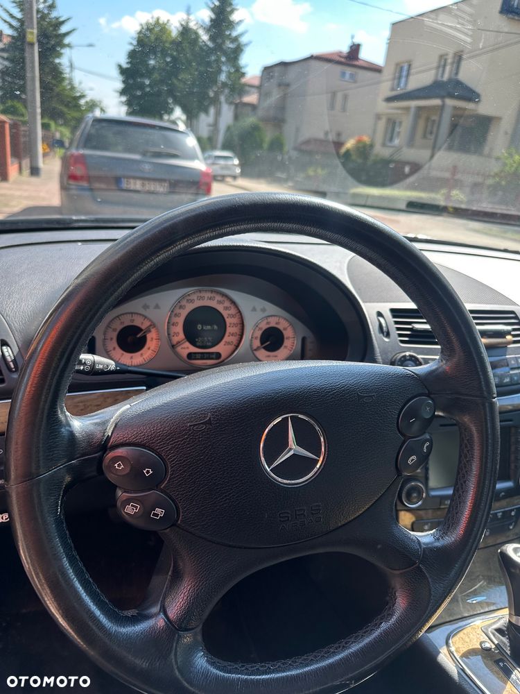 Mercedes-Benz Klasa E 350 4-Matic Avantgarde - 5