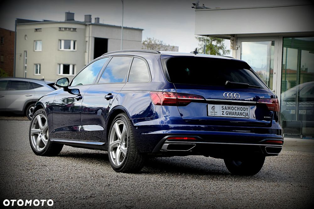 Audi A4 Avant 40 TDI quattro S tronic advanced - 4