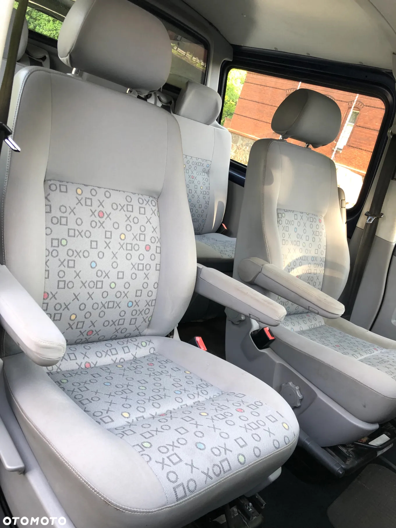 Volkswagen Transporter - 9