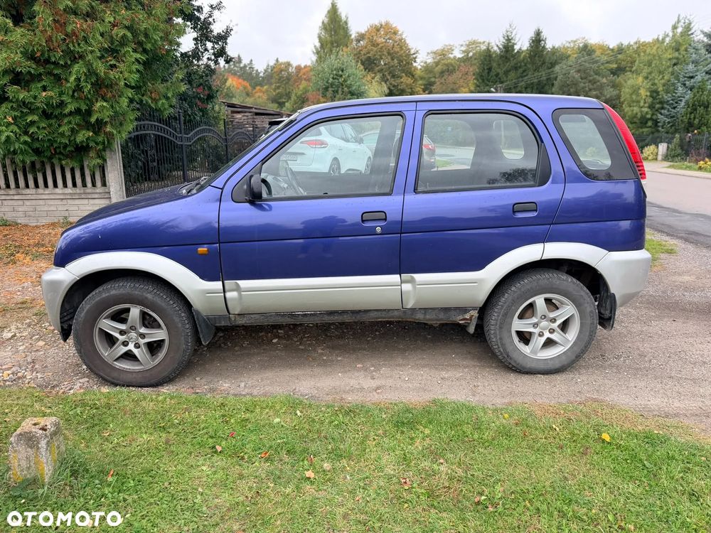Daihatsu Terios Plus - 4