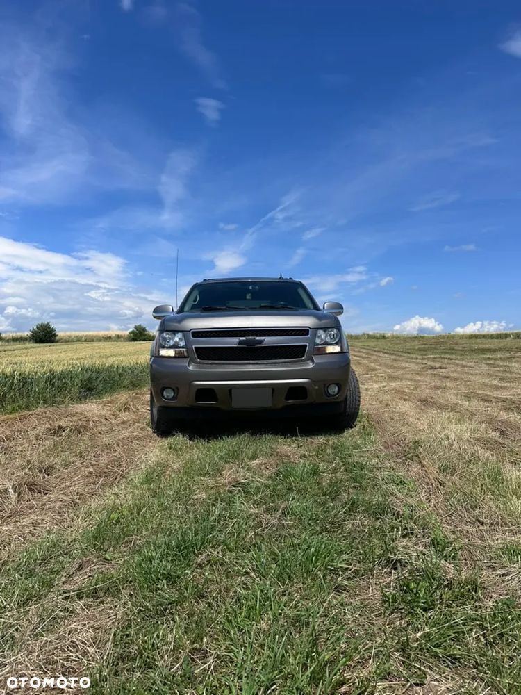 Chevrolet Avalanche - 5