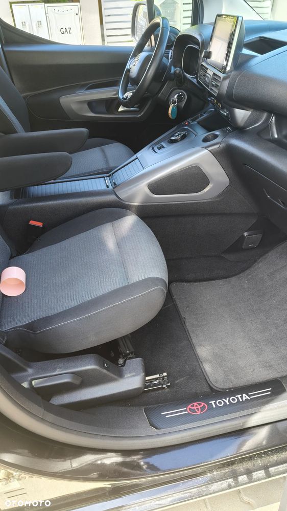 Toyota Proace City Verso Long 1.2 D-4T Family - 7