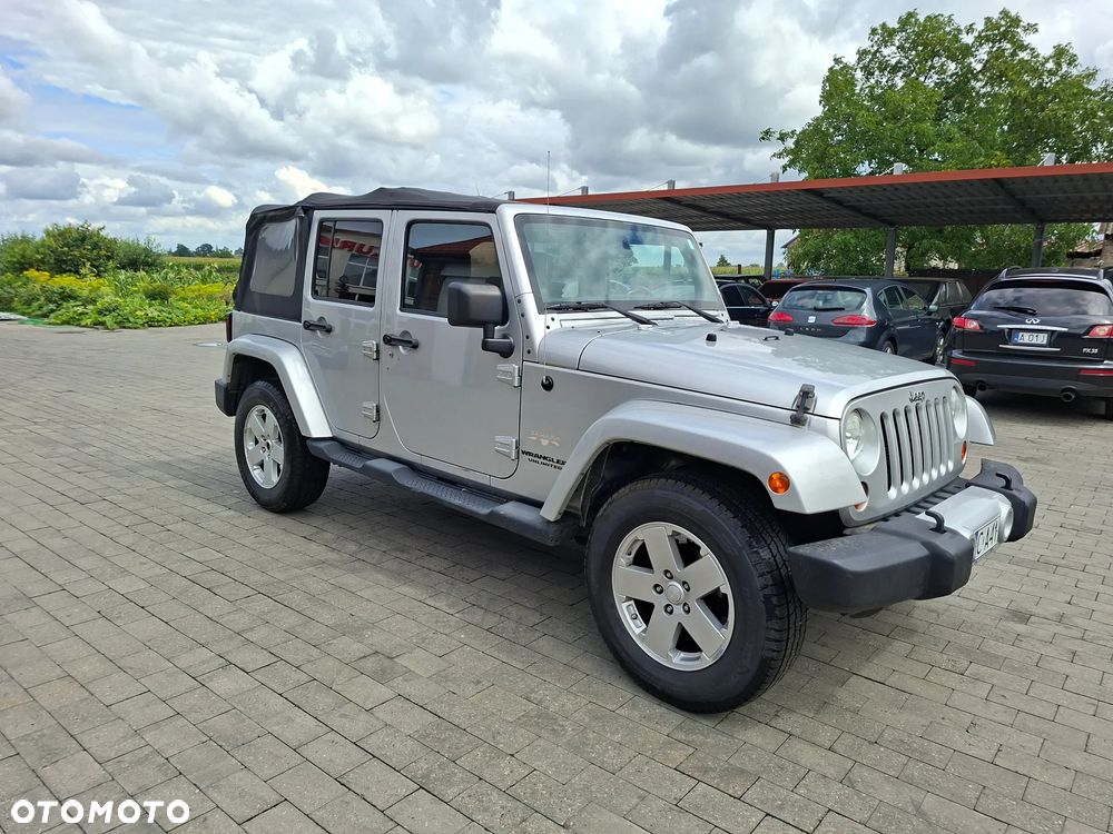 Jeep Wrangler Unlimited 3.6 Automatik Sahara - 3