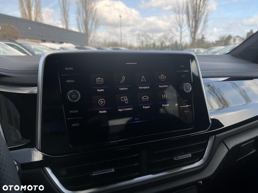 Volkswagen T-Roc 1.5 TSI R-Line DSG - 23