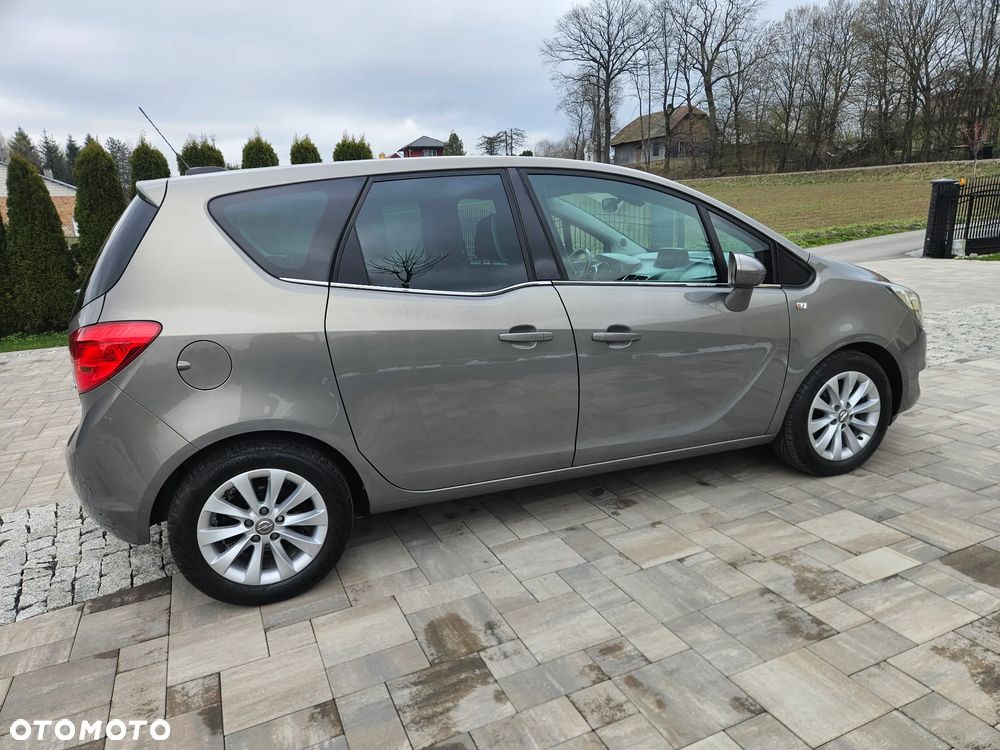 Opel Meriva 1.4 T Cosmo - 14