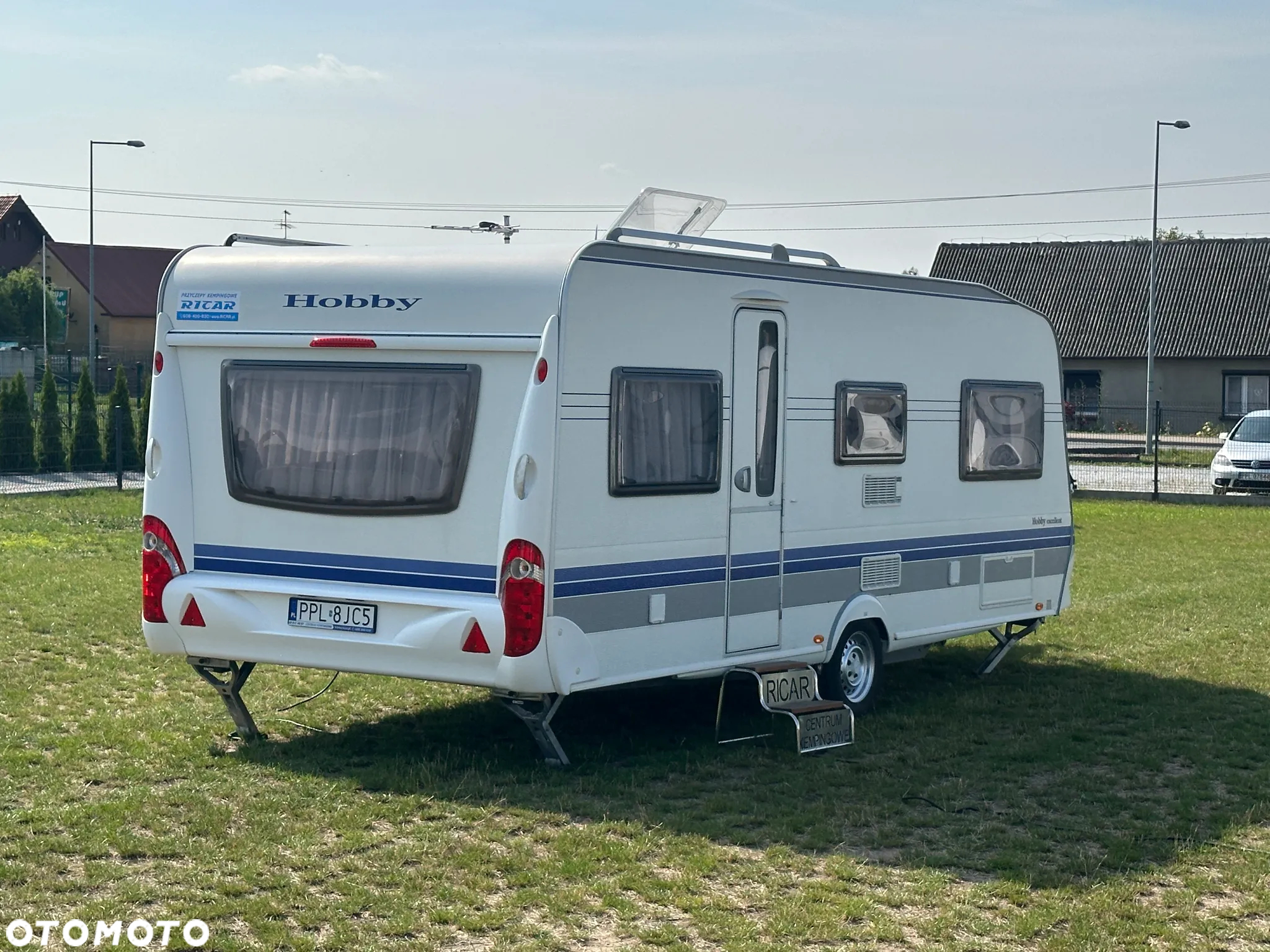 Hobby 560 UL EXCELLENT z przedsionkiem Isabella i napędem. - 5