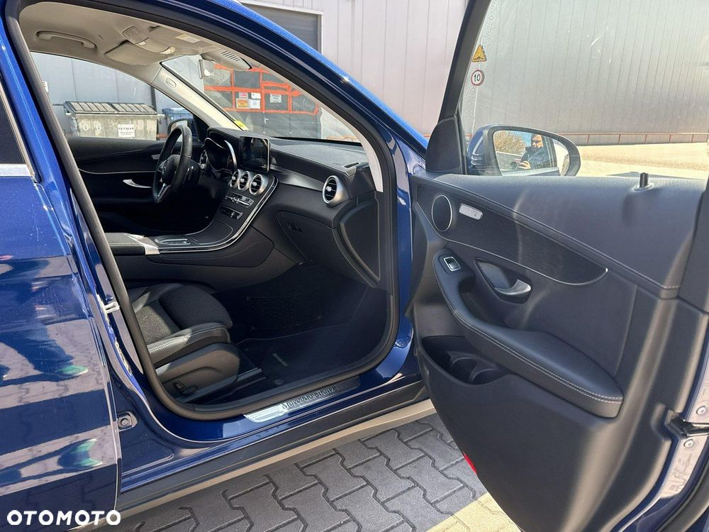 Mercedes-Benz GLC 200 d - 19