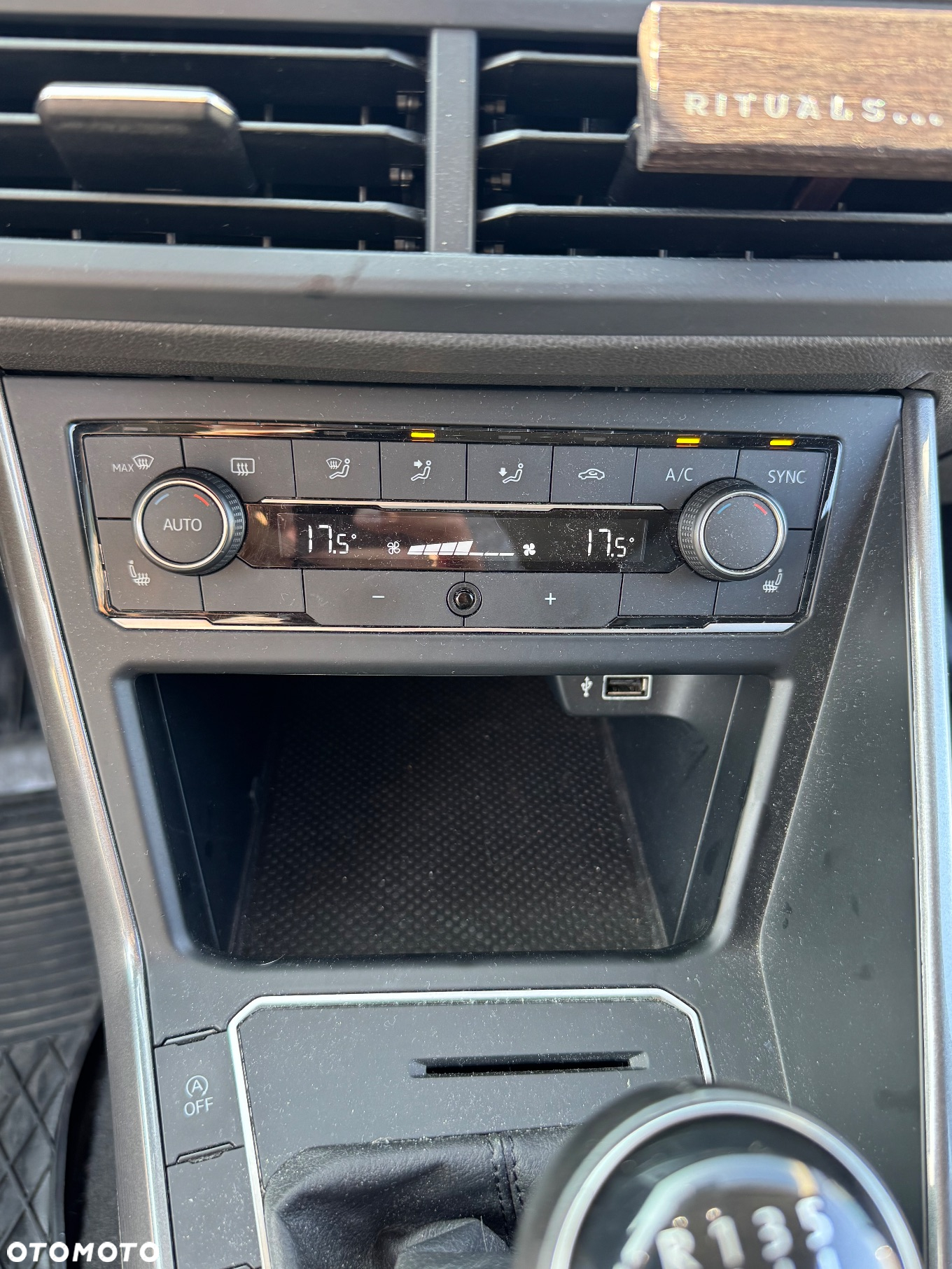 Volkswagen Polo - 17