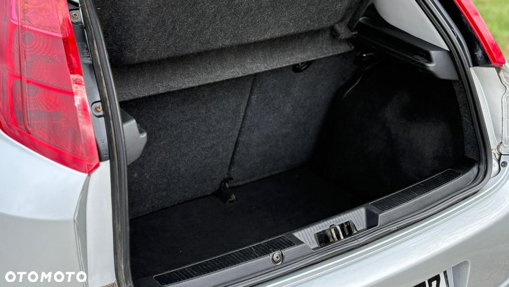 Fiat Punto - 12