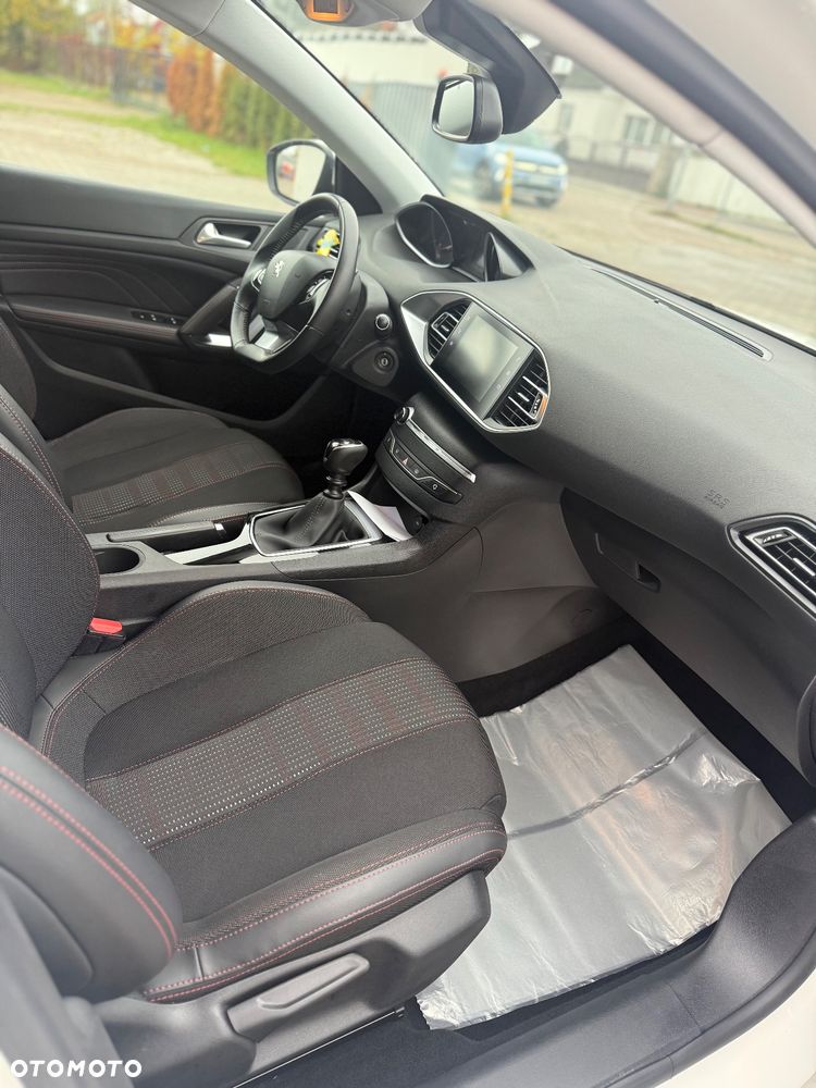 Peugeot 308 BlueHDi 100 Stop & Start Access - 6