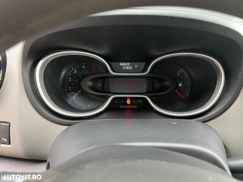 Renault TRAFIC - 7