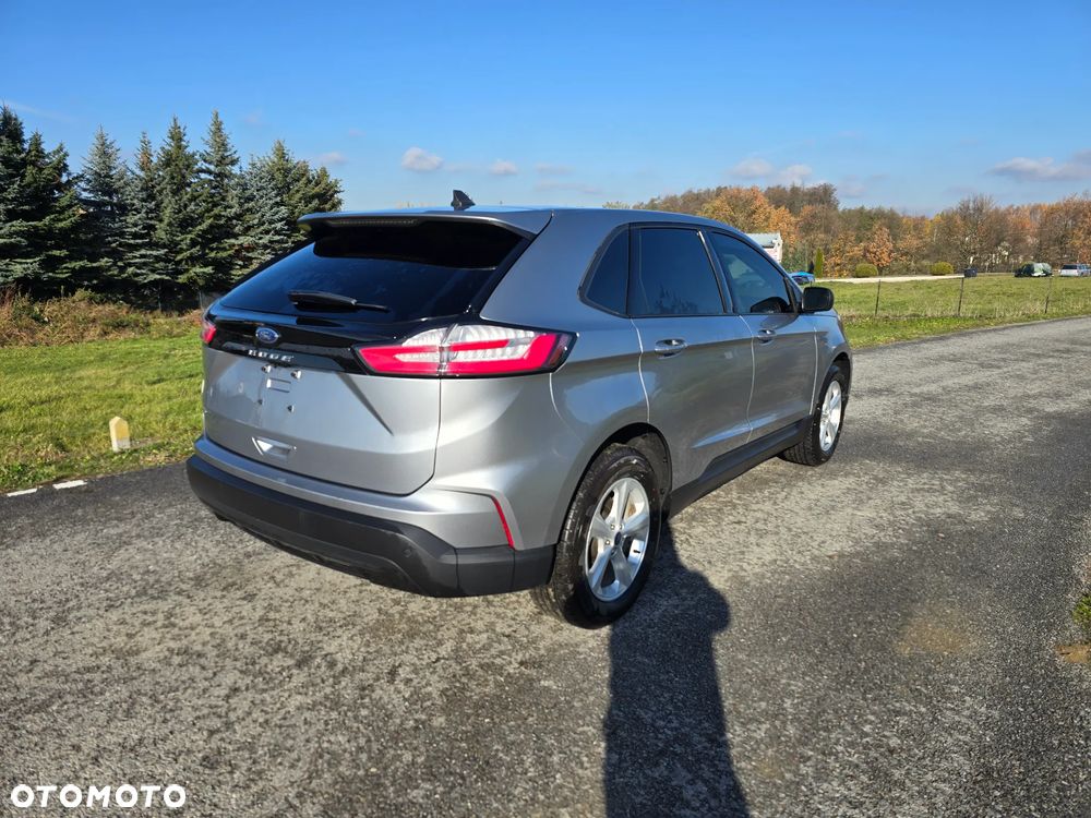 Ford Edge - 4