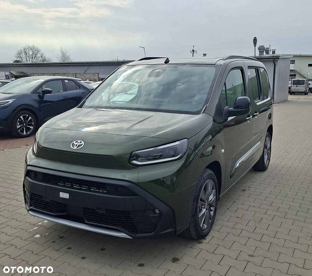Toyota Proace City Verso 2026 photo 2