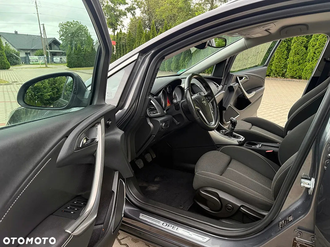 Opel Astra 1.4 Turbo Cosmo - 16