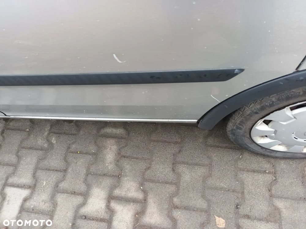 Opel Combo Tour Enjoy - 13