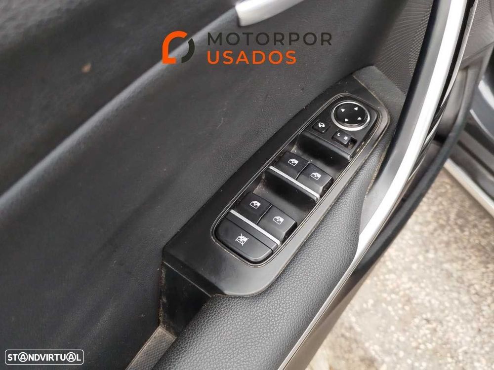 Kia XCeed 1.6 GDi PHEV Drive - 13