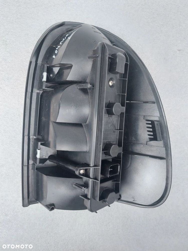 Lampa lewy tył Chrysler Grand Voyager - 3