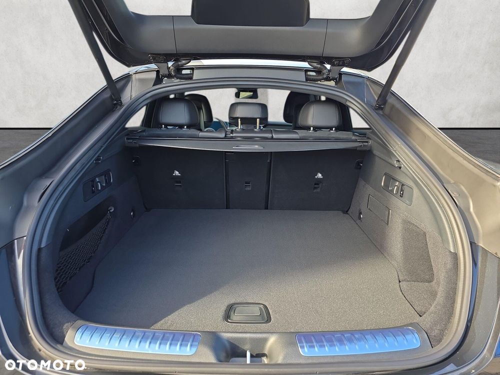 Mercedes-Benz GLC - 17