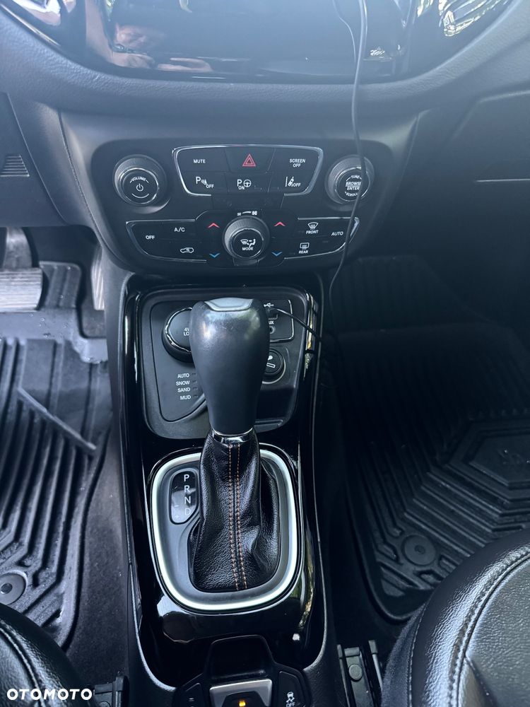 Jeep Compass 2.0 MultiJet Active Drive Automatik Limited - 22