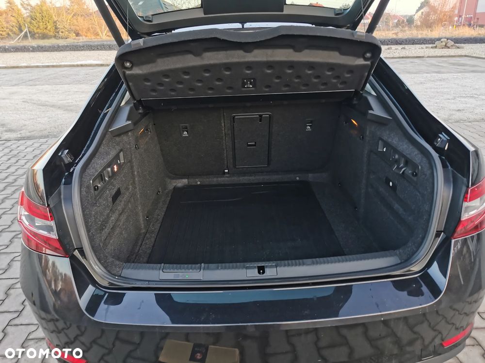 Skoda Superb 1.8 TSI L&K DSG - 4