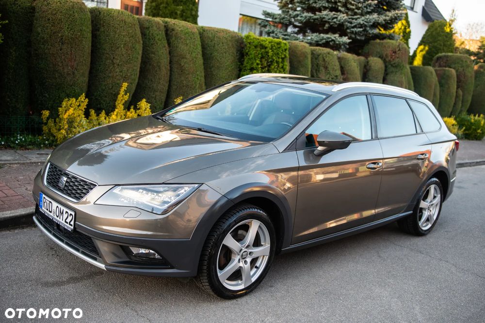 Seat Leon 2.0 TDI Xcellence S&S - 3