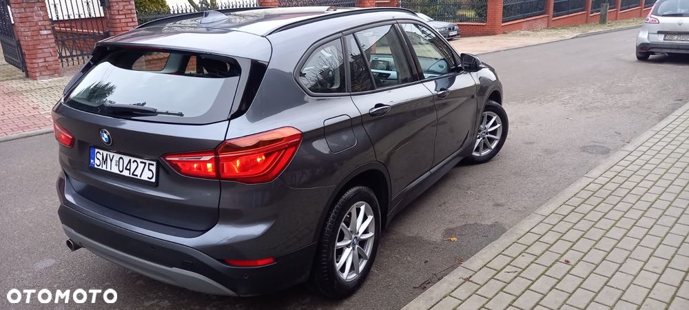 BMW X1 - 10