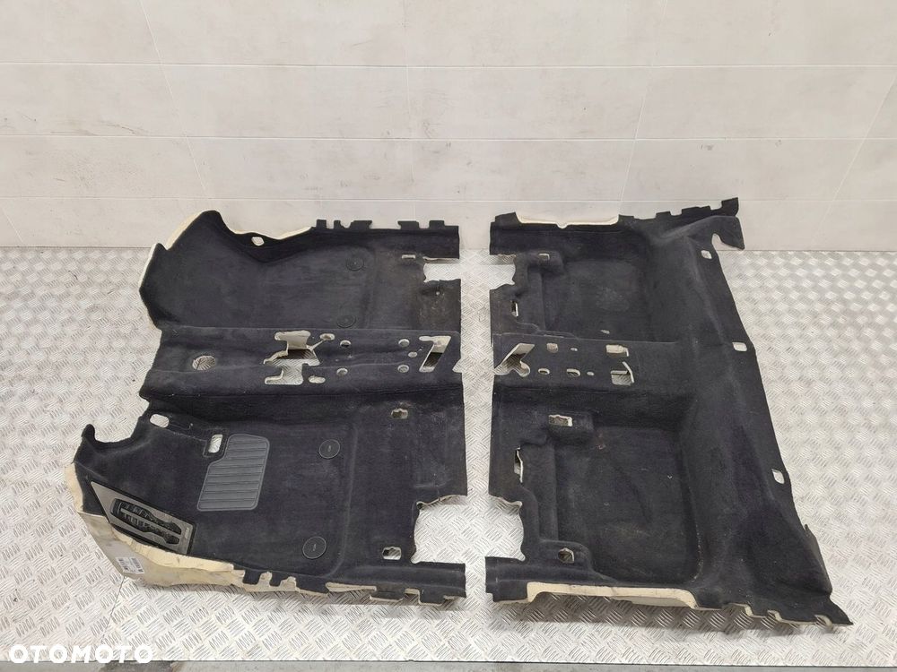 BMW F44 PODŁOGA WYKŁADZINA PRZÓD TYŁ 4A0B061 4A0B076 KOMPLET - 1