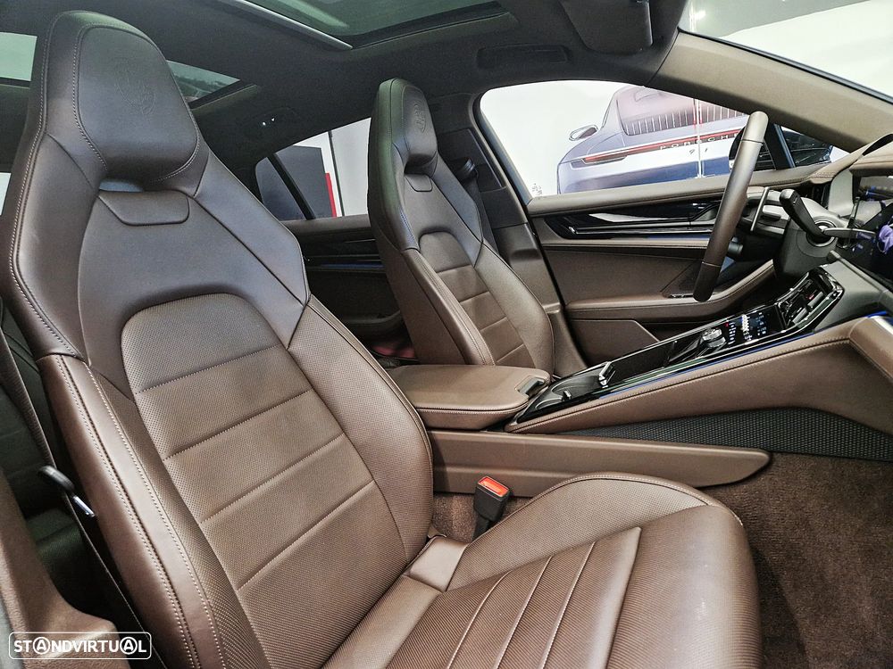 Porsche Panamera 4S E-Hybrid - 31