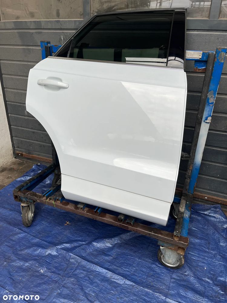 DRZWI Audi Q3 8U DRZWI PRAWY TYŁ LS9R DO ZAŁOŻENIA - 3