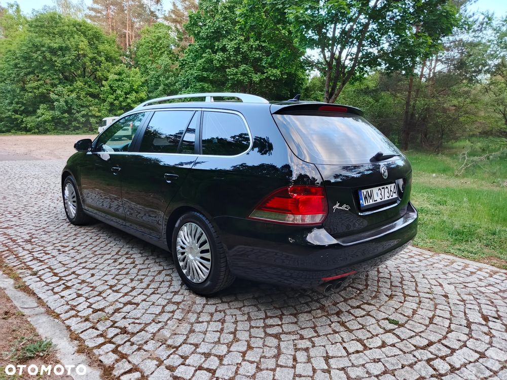 Volkswagen Golf 2.0 TDI DPF Highline - 39