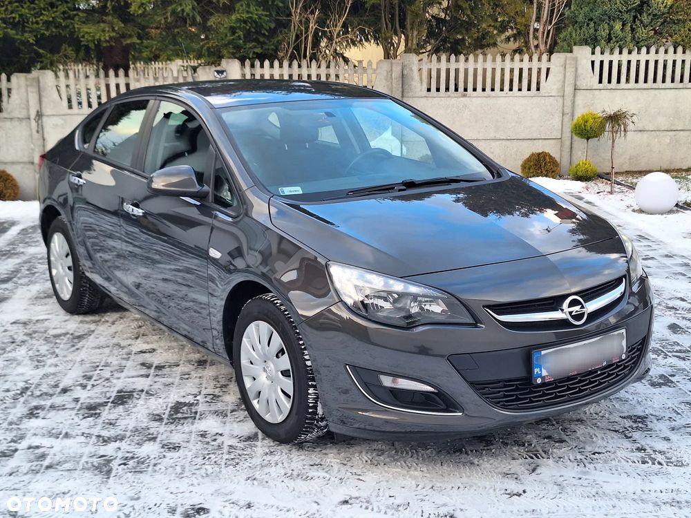 Opel Astra 1.6 Active EU6 - 19