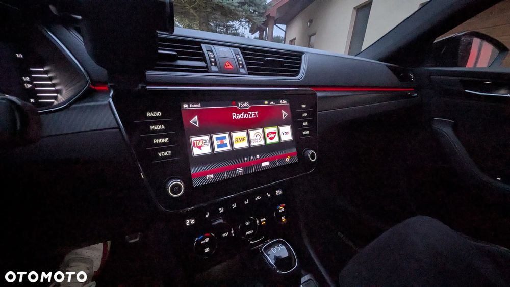 Skoda Superb 2.0 TSI DSG Sportline - 14