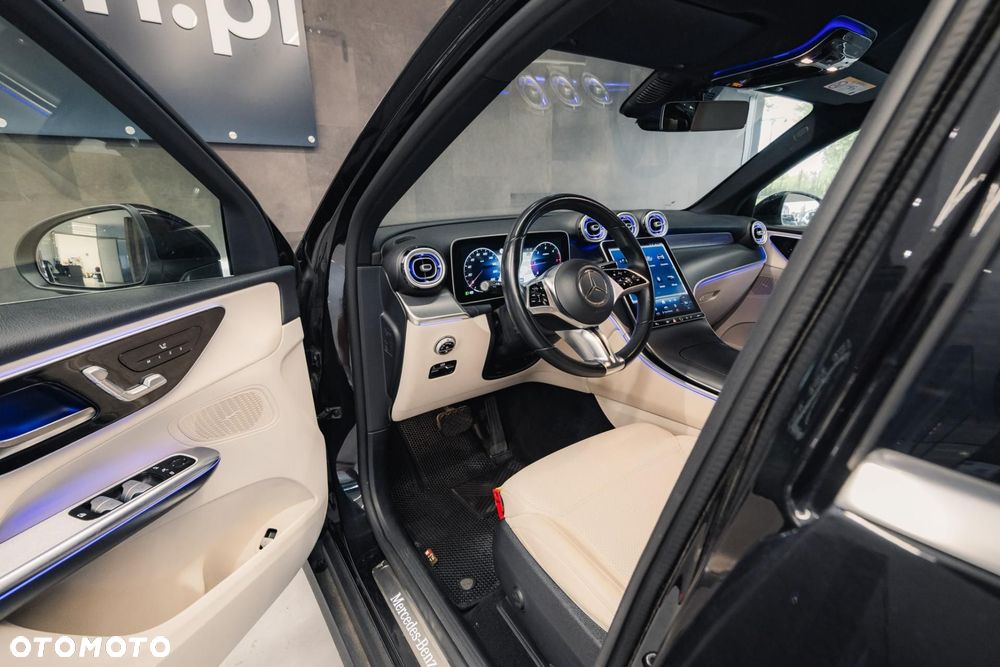 Mercedes-Benz GLC - 10