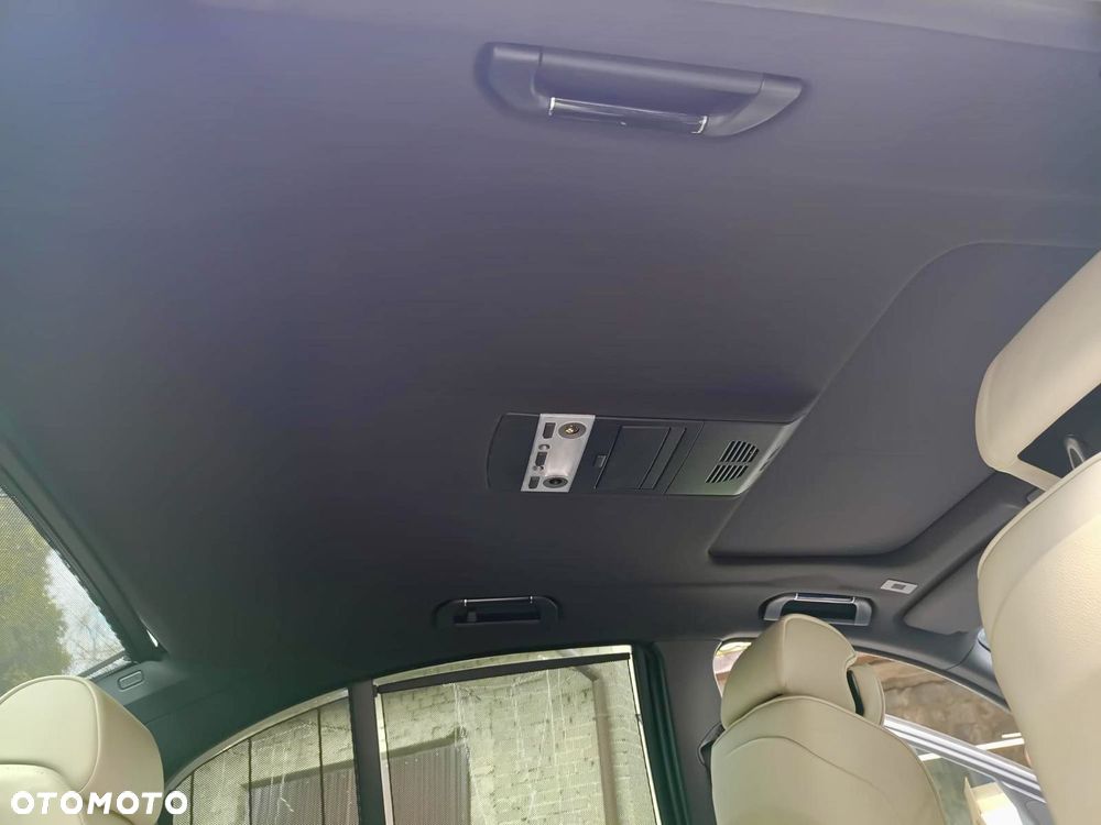 BMW Seria 7 730d - 12