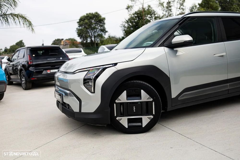 Kia EV3 81.4 kWh Tech - 16