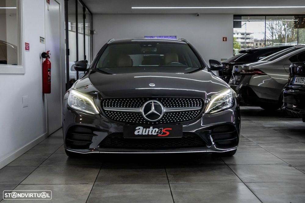 Mercedes-Benz C 220 d AMG Line - 3