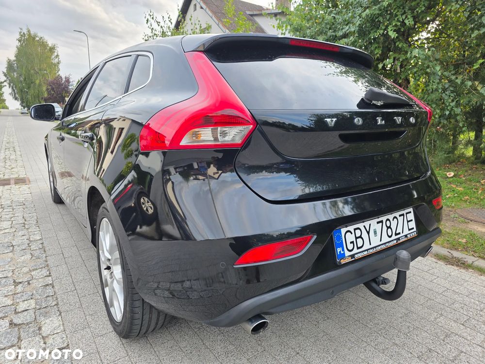 Volvo V40 D4 You - 11