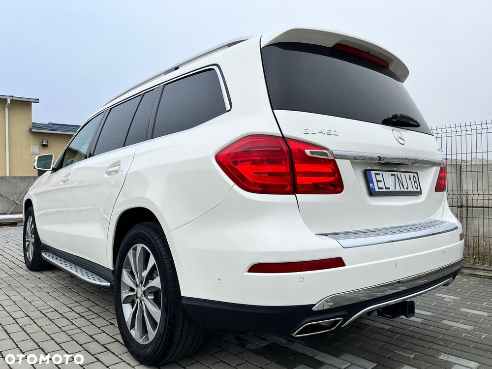 Mercedes-Benz GL 400 4Matic 7G-TRONIC - 36