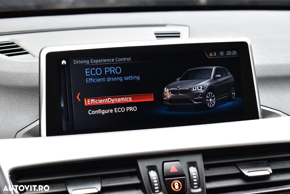BMW X1 sDrive18d AT - 25