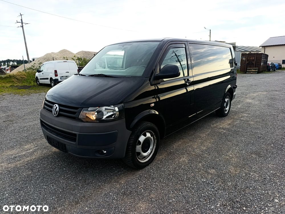 Volkswagen Transporter - 2
