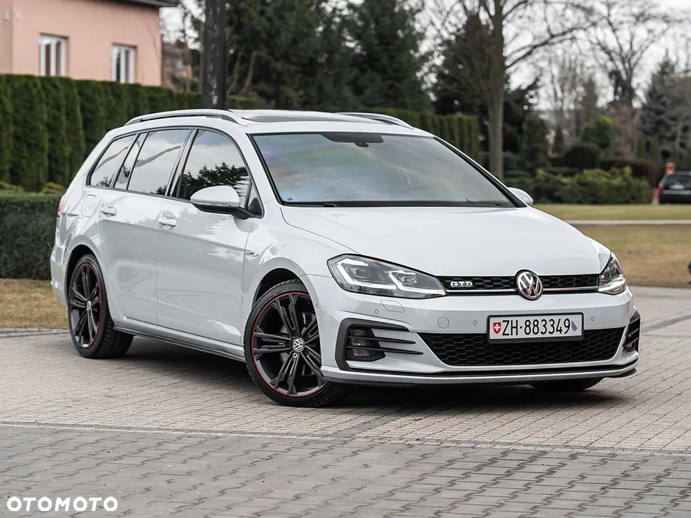 Volkswagen Golf 2.0 TDI BMT GTD DSG - 1