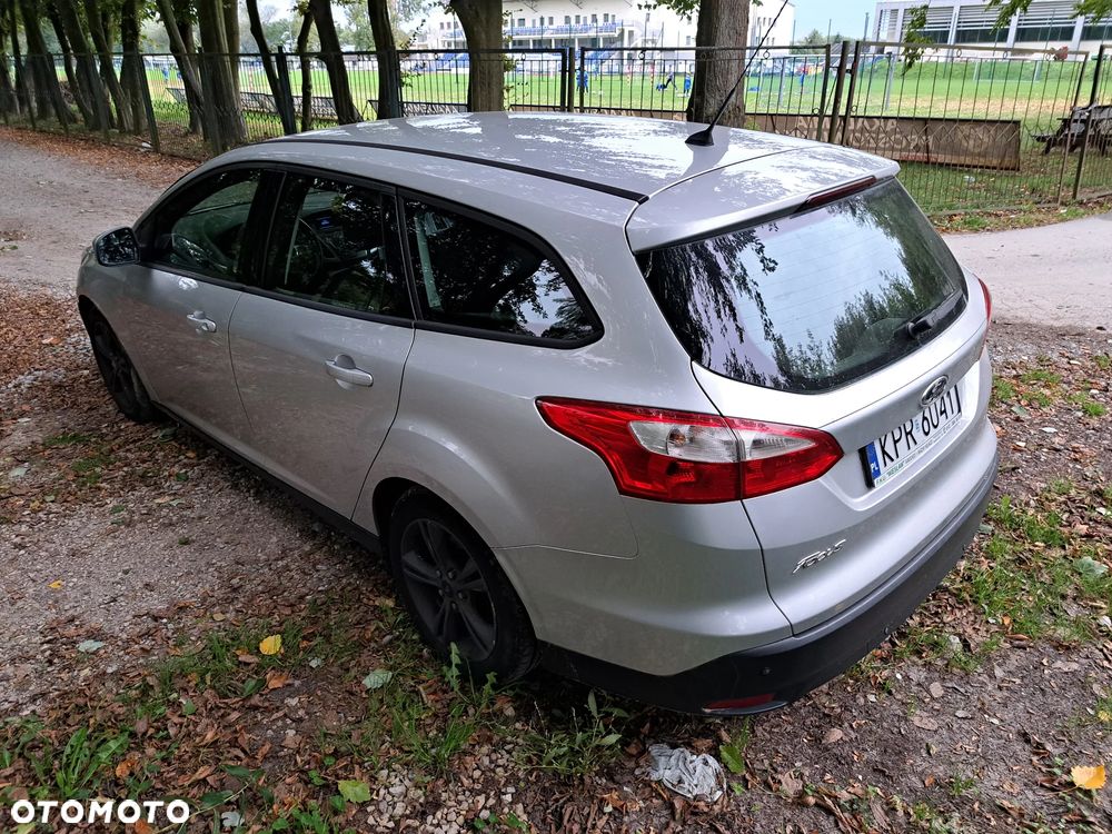 Ford Focus 1.6 TDCi Edition - 6