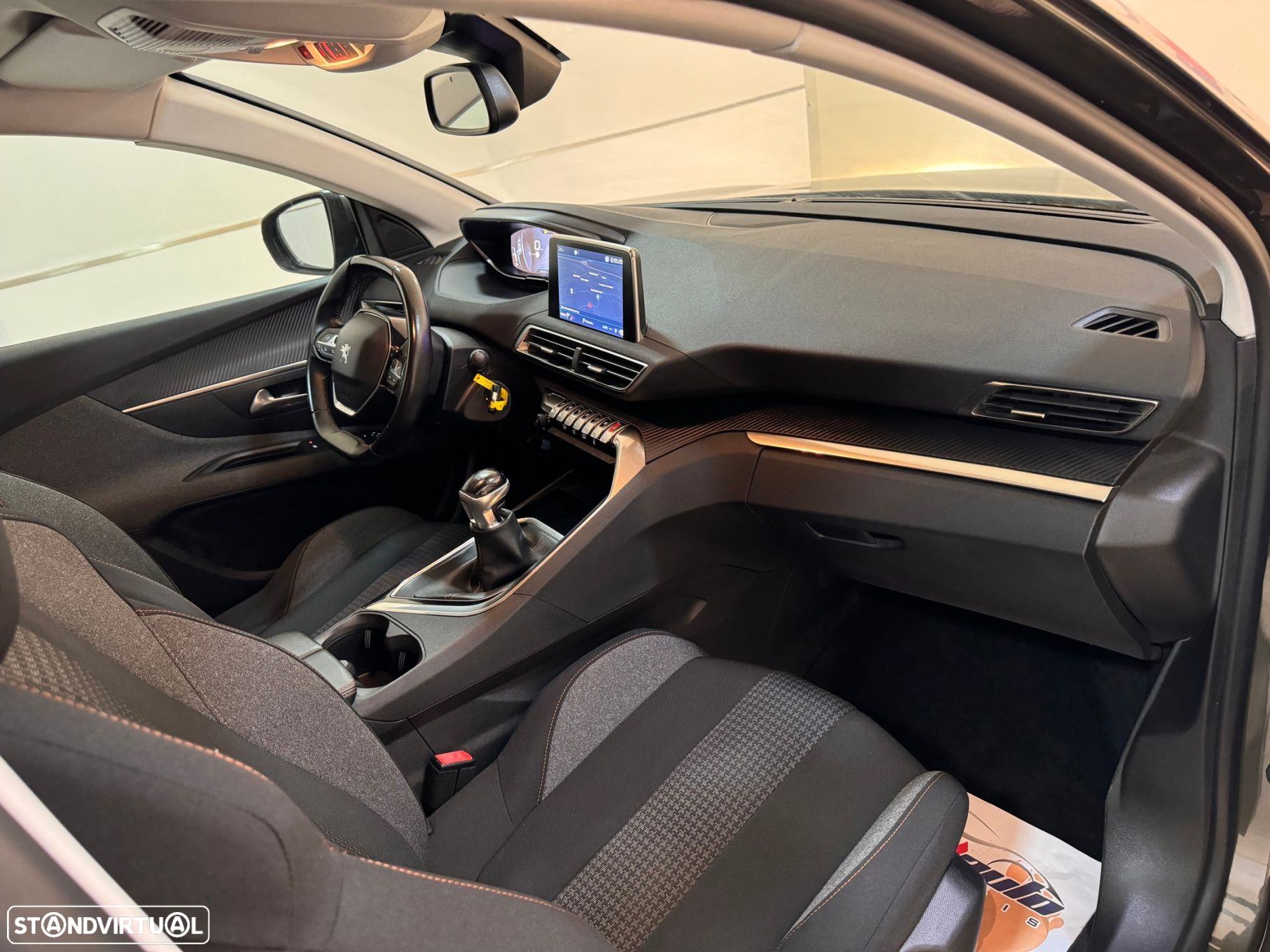 Peugeot 3008 1.5 BlueHDi Active - 39