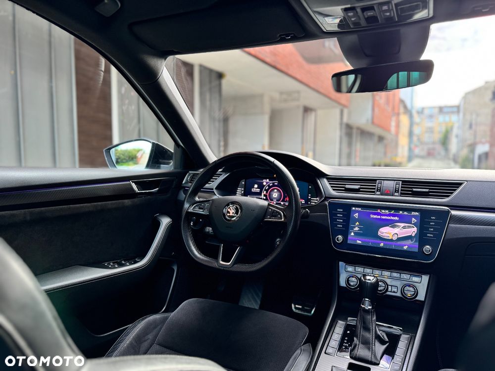Skoda Superb 2.0 TDI SCR Sportline DSG - 32
